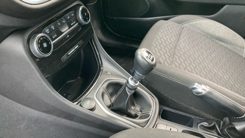 Ford Puma 1.0 EcoBoost Hybrid mHEV Titanium 5dr Petrol Hatchback